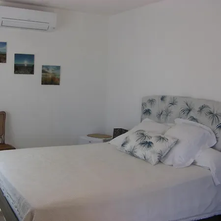 D'hotes A D'herault Oda ve Kahvaltı