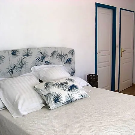 D'hotes A D'herault