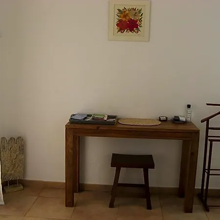 D'hotes A D'herault לינה וארוחת בוקר 4*