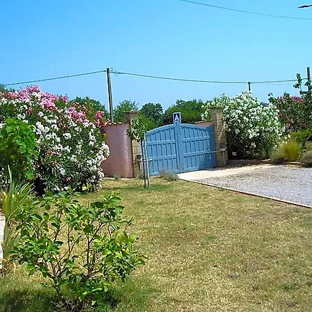 לינה וארוחת בוקר D'hotes A D'herault